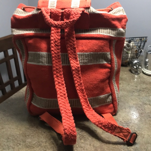 Backpack - Picture 2 of 4